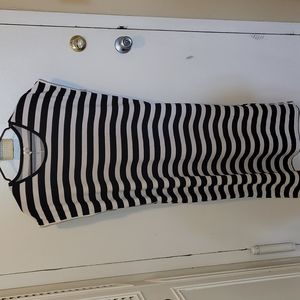 Black and white zippered midi dress